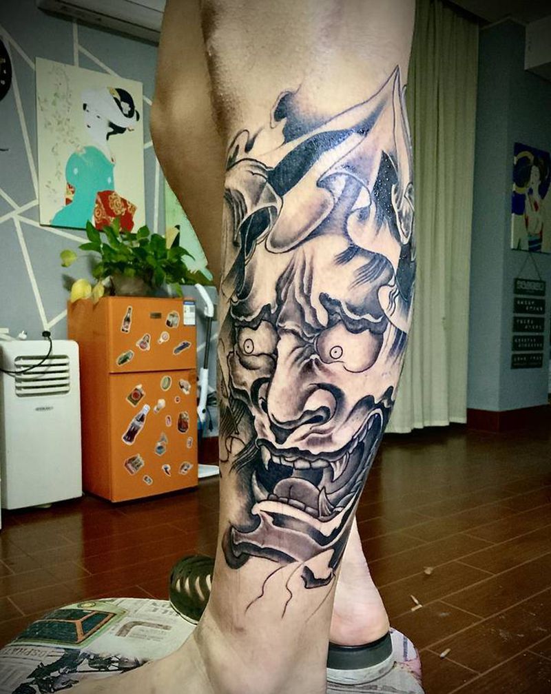 般若纹身图片_腿部新传统纹身图案