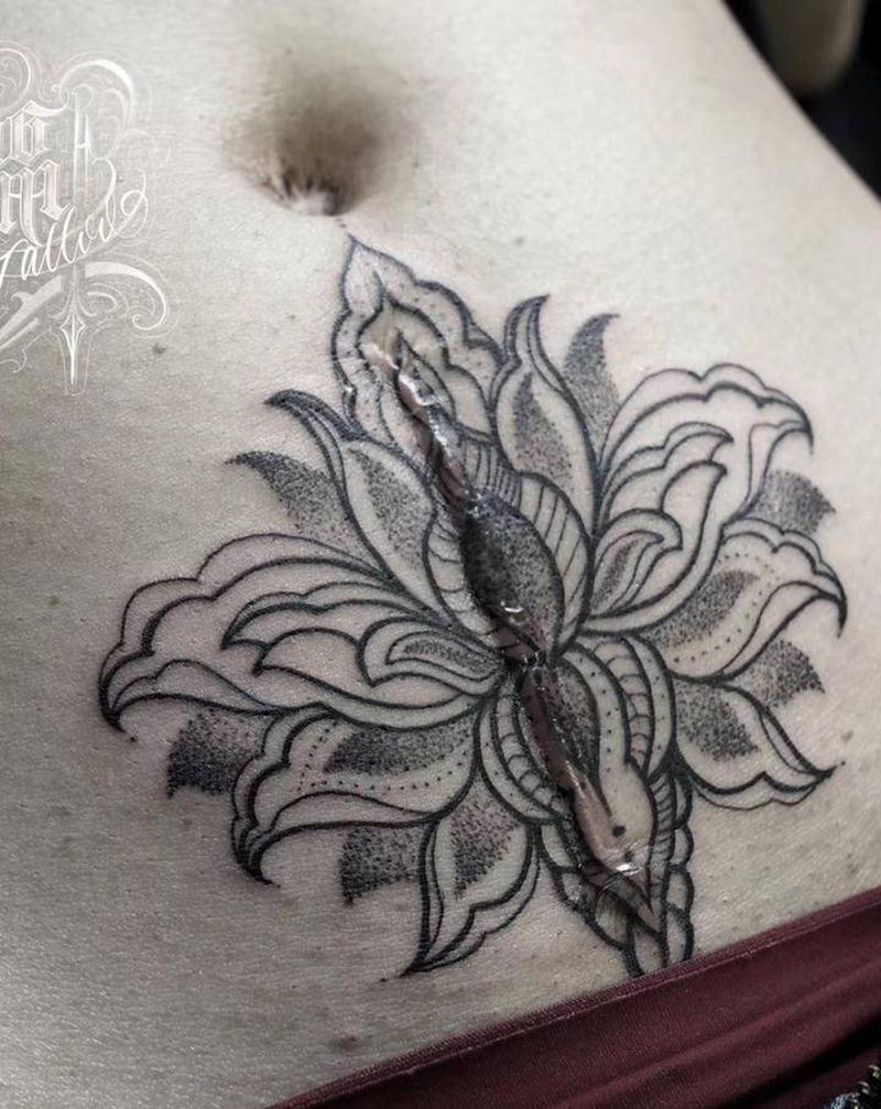 梵花纹身图片_腹部纹身图案