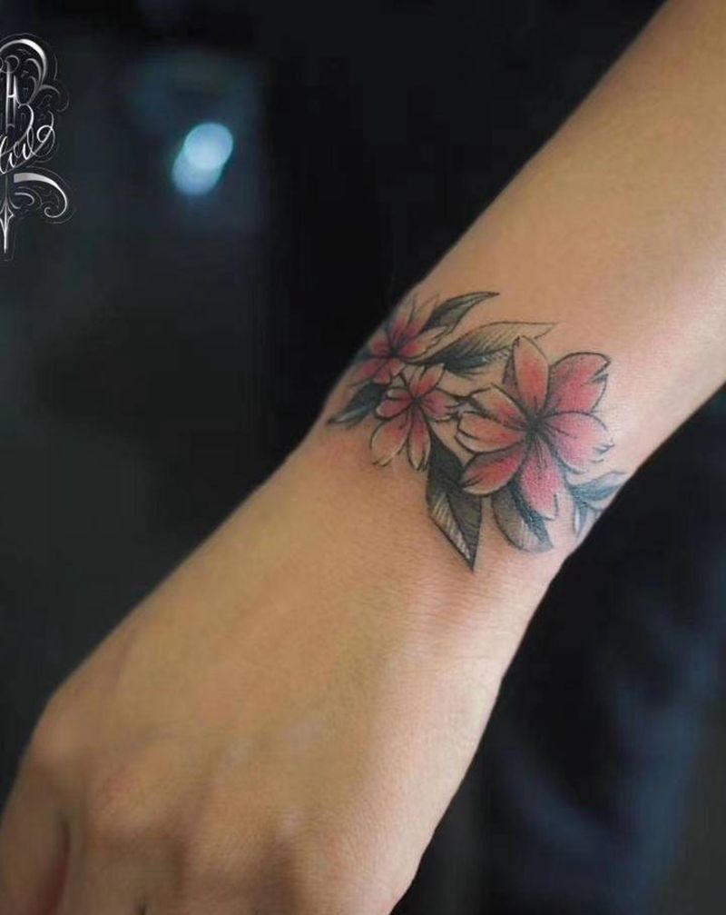 花纹身图片_手臂纹身图案