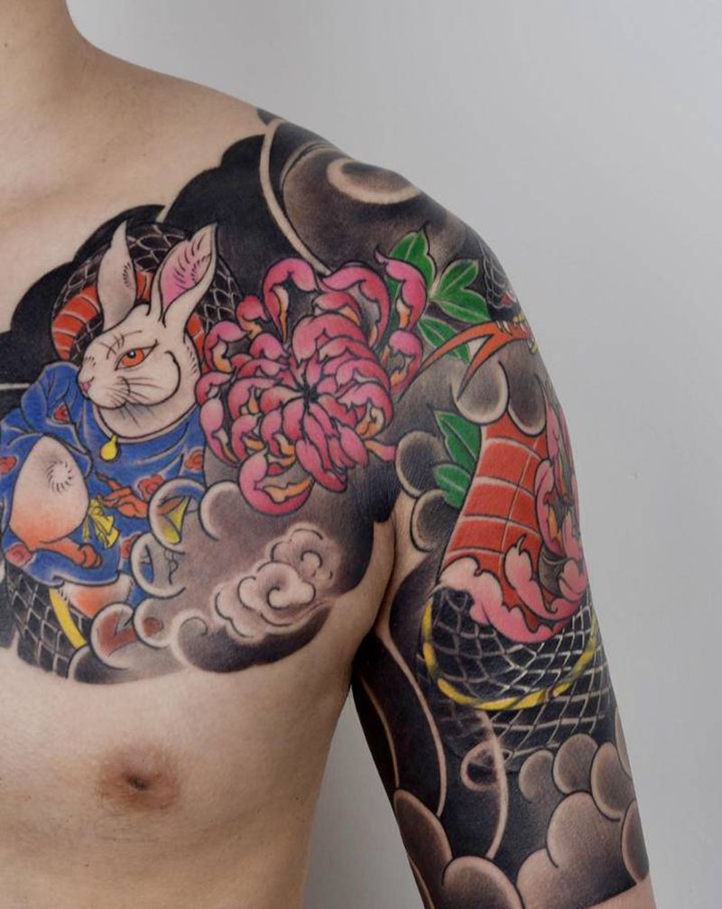 生肖动物日式半胛纹身图片_手部手臂老传统老鼠兔蛇纹身图案