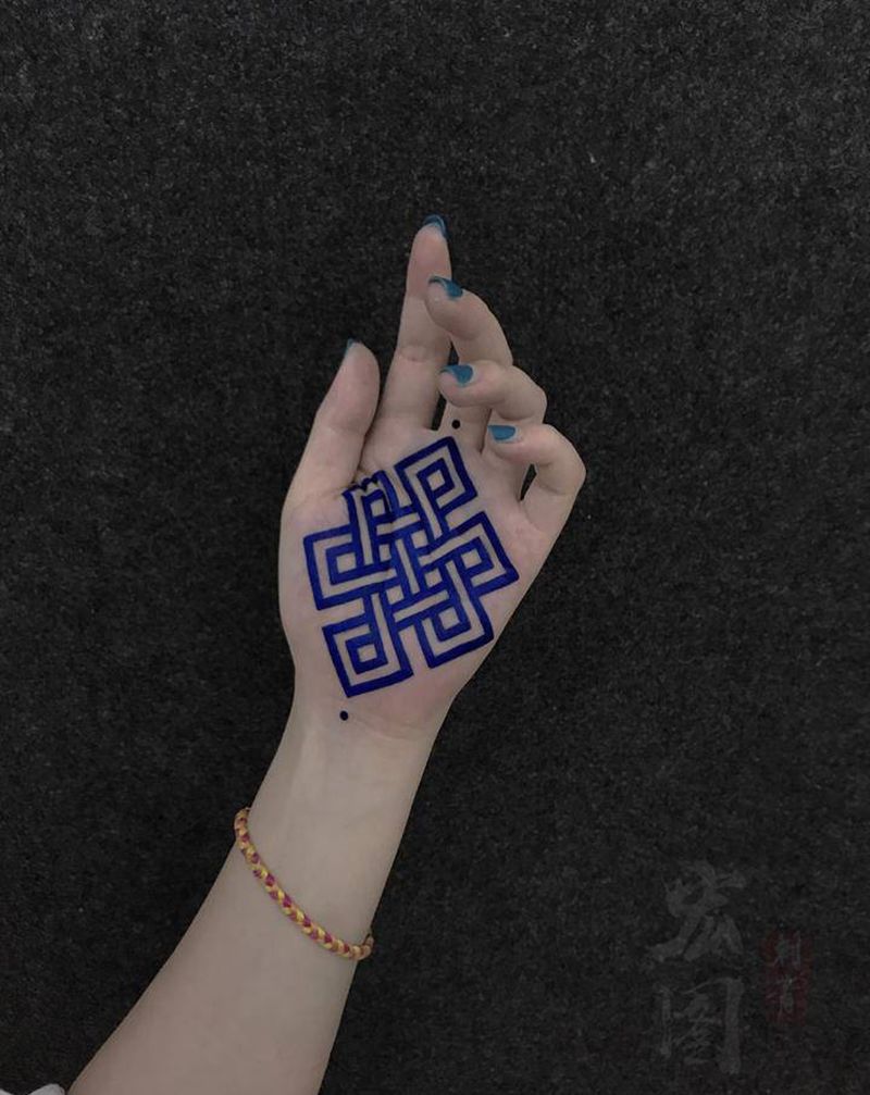 吉祥节纹身图片_手部图腾几何纹身图案