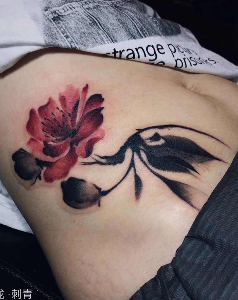 中国风水墨纹身图片_腹部水墨妊辰纹纹身图案