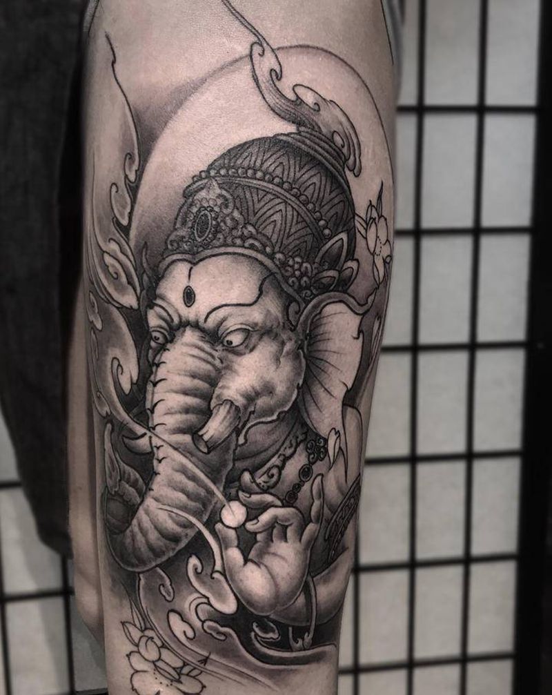 象神纹身图片_腿部新传统纹身图案