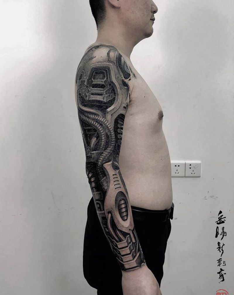 阿明作品纹身图片_手臂欧美写实机械纹身图案