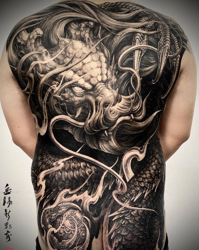 《龙炽II 风起》纹身图片_背部新传统欧美写实龙纹身图案