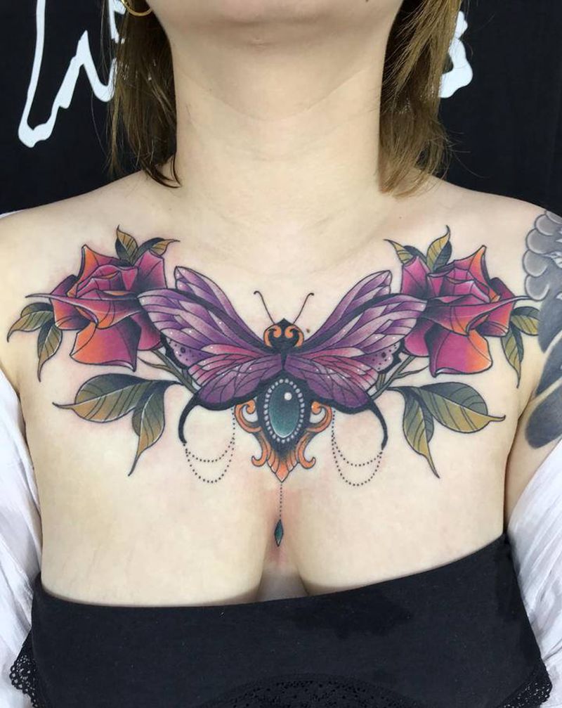 花蝴蝶纹身图片_胸部New School纹身图案