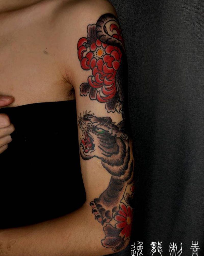 是我喜欢的感觉纹身图片_手臂老传统老虎菊花纹身图案