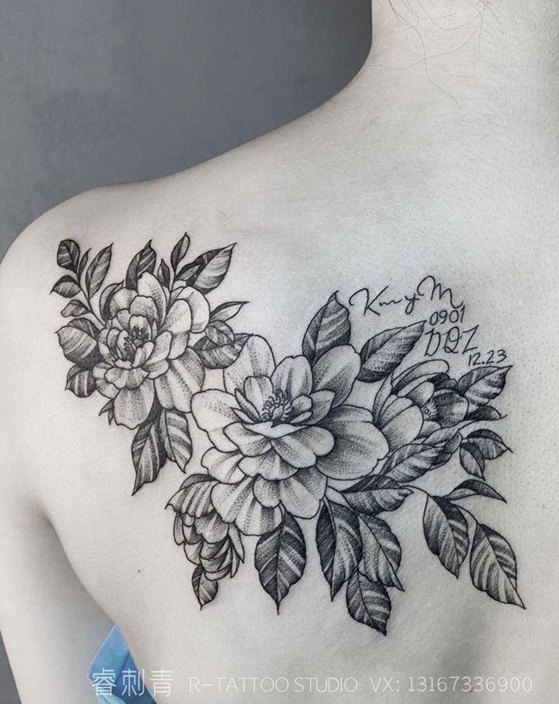 素花纹身图片_背部点刺纹身图案