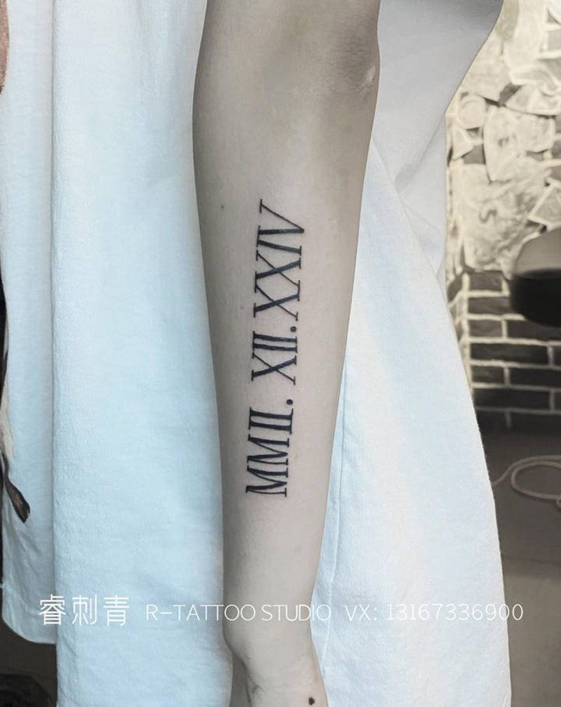 罗马数字纹身图片_手臂纹身图案