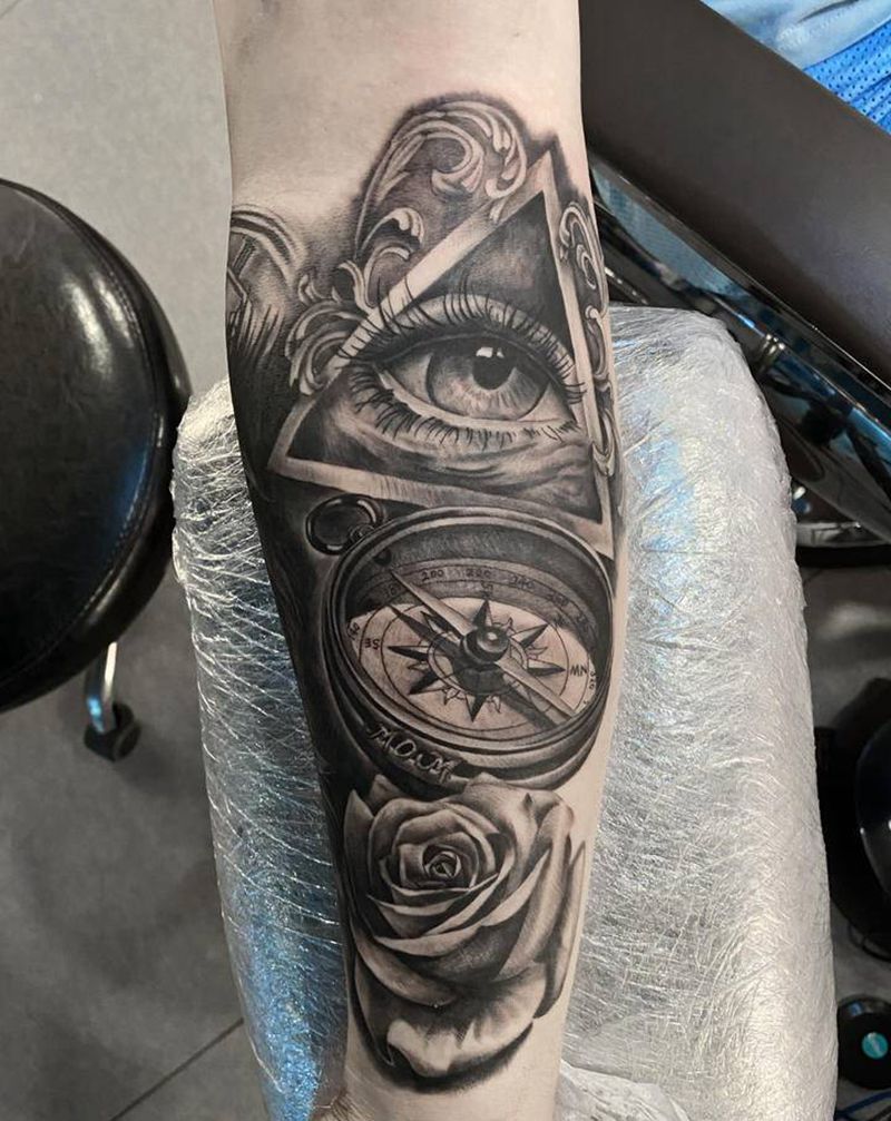 上帝之眼罗盘玫瑰纹身图片_手臂欧美写实纹身图案