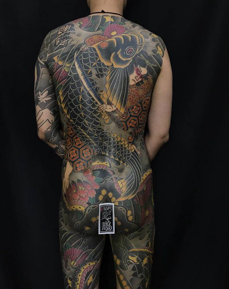 鬼若丸纹身图片_背部臀部老传统纹身图案