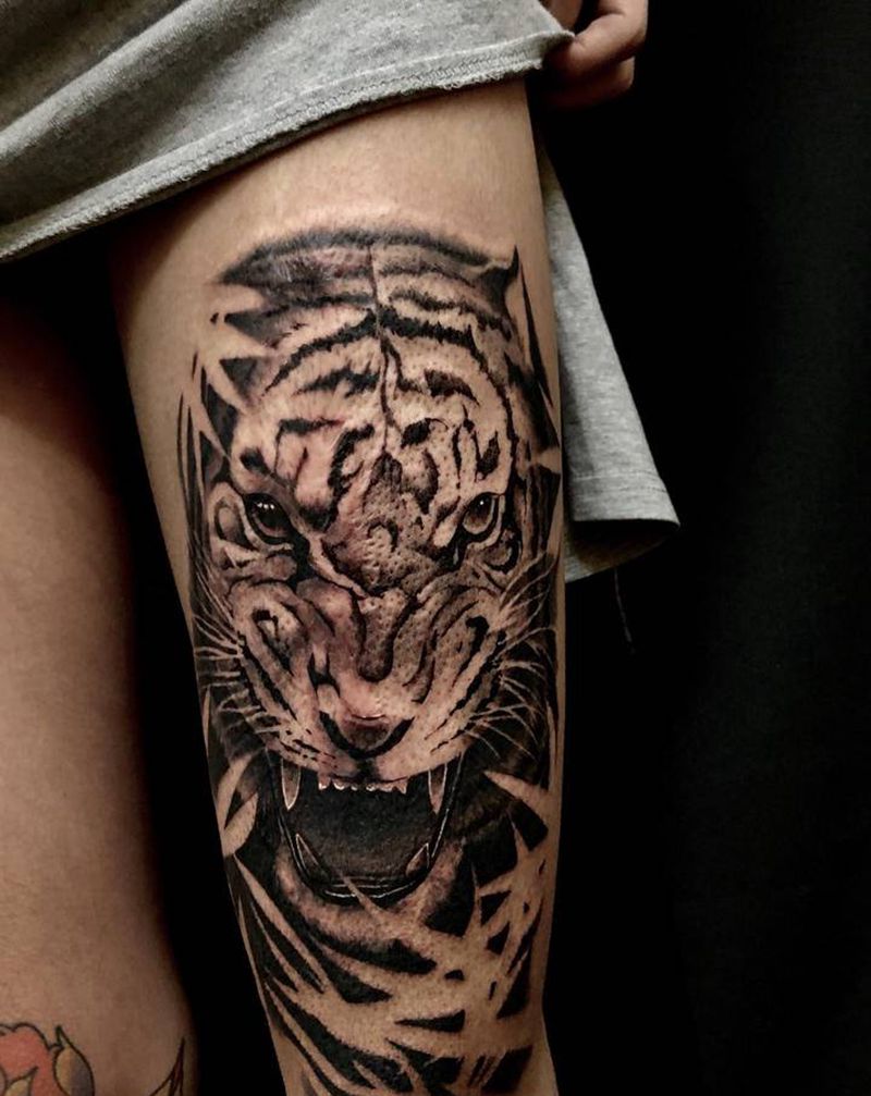 虎纹身图片_腿部欧美写实纹身图案