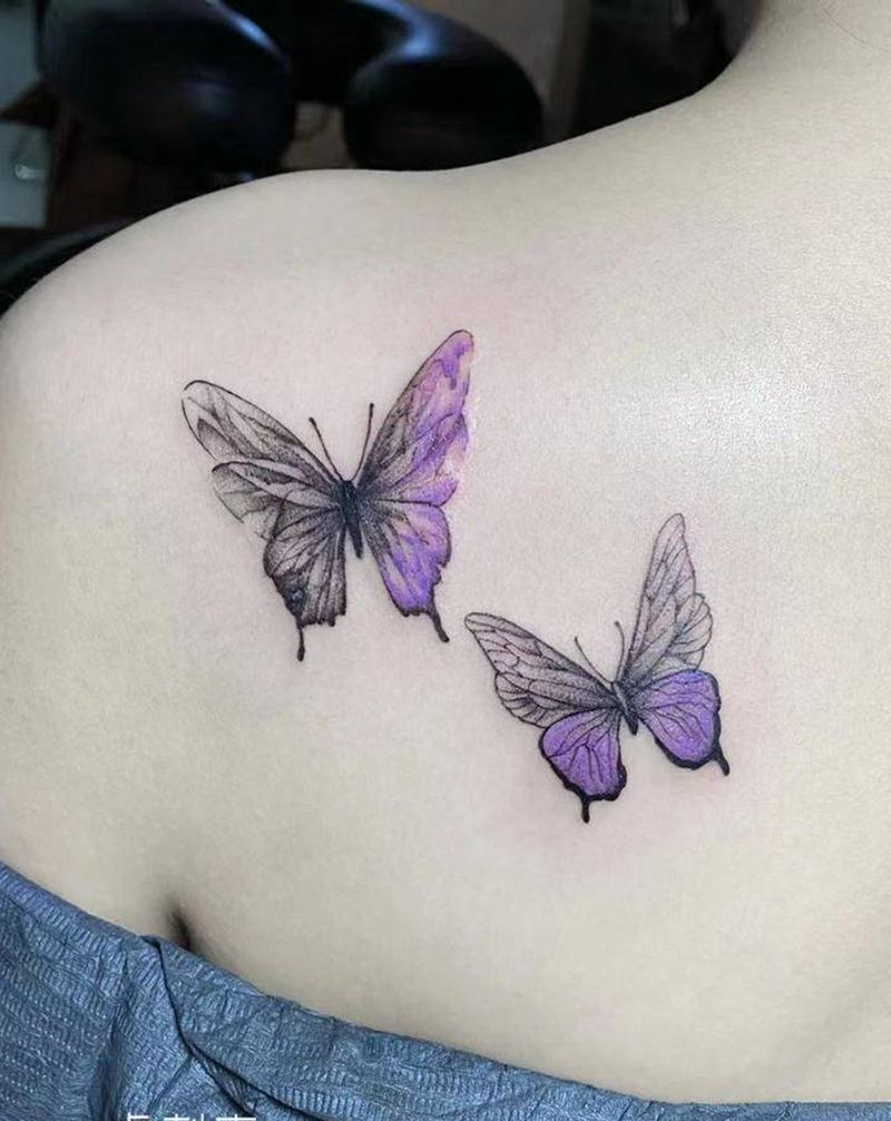 蝴蝶纹身图片_背部水彩纹身图案