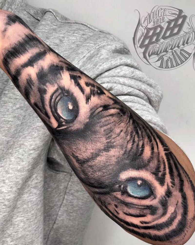 虎虎生威纹身图片_手臂欧美写实纹身图案