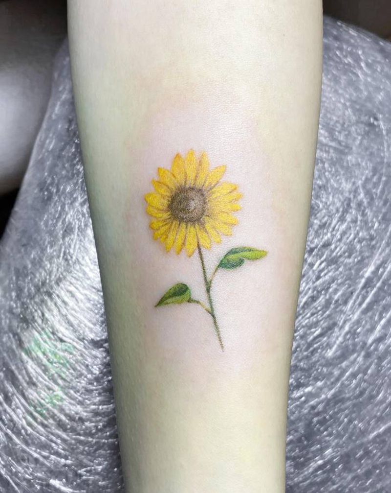 雏菊纹身图片_手臂欧美写实纹身图案