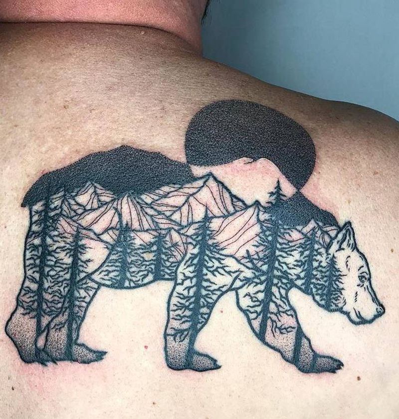 熊纹身图片_背部点刺熊纹身图案