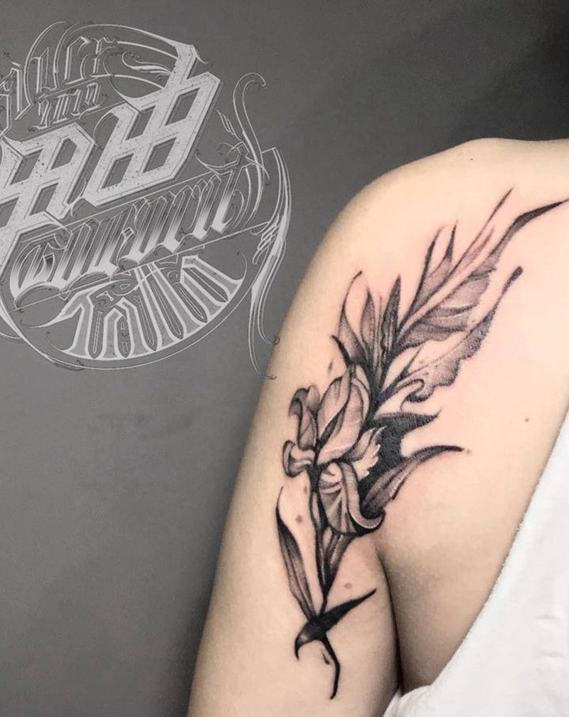 •鸢尾花•纹身图片_手臂水墨纹身图案