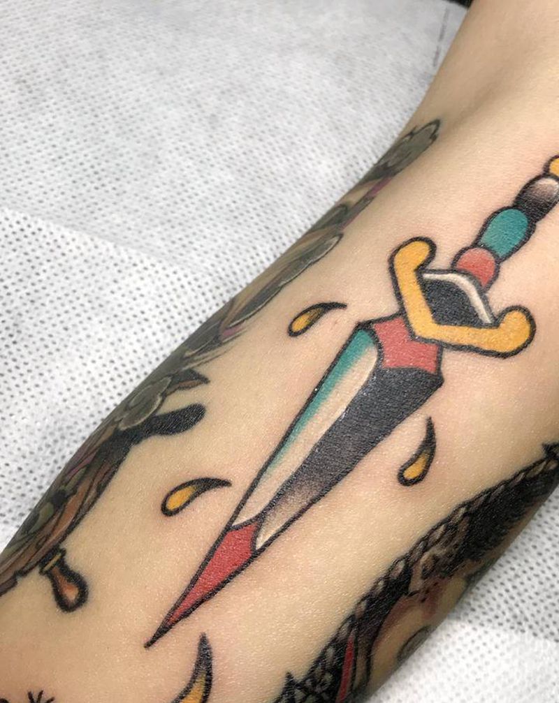 Old School纹身图片_手臂Old School纹身图案