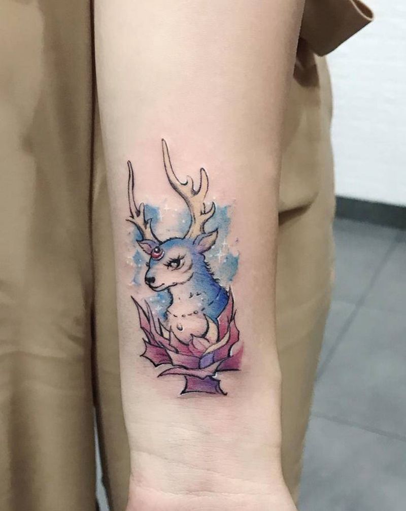 鹿纹身图片_手部手臂纹身图案