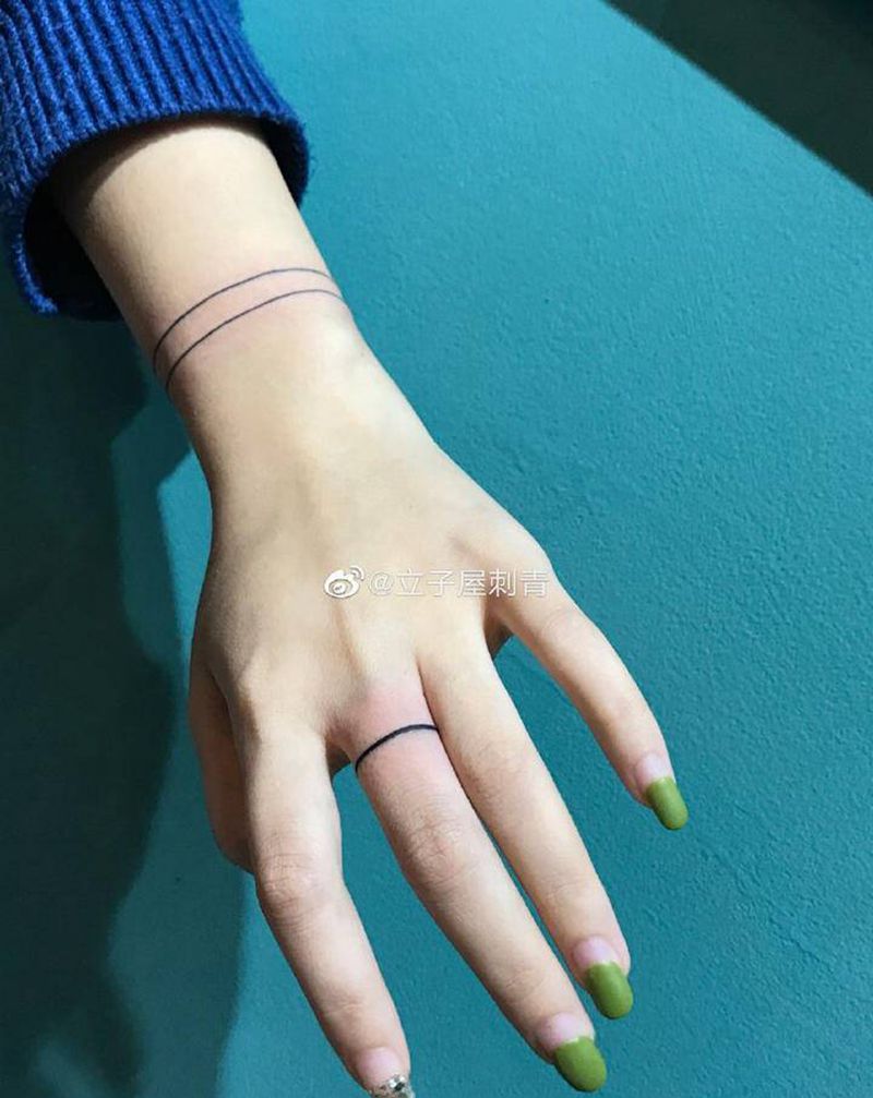 线条纹身图片_手部纹身图案