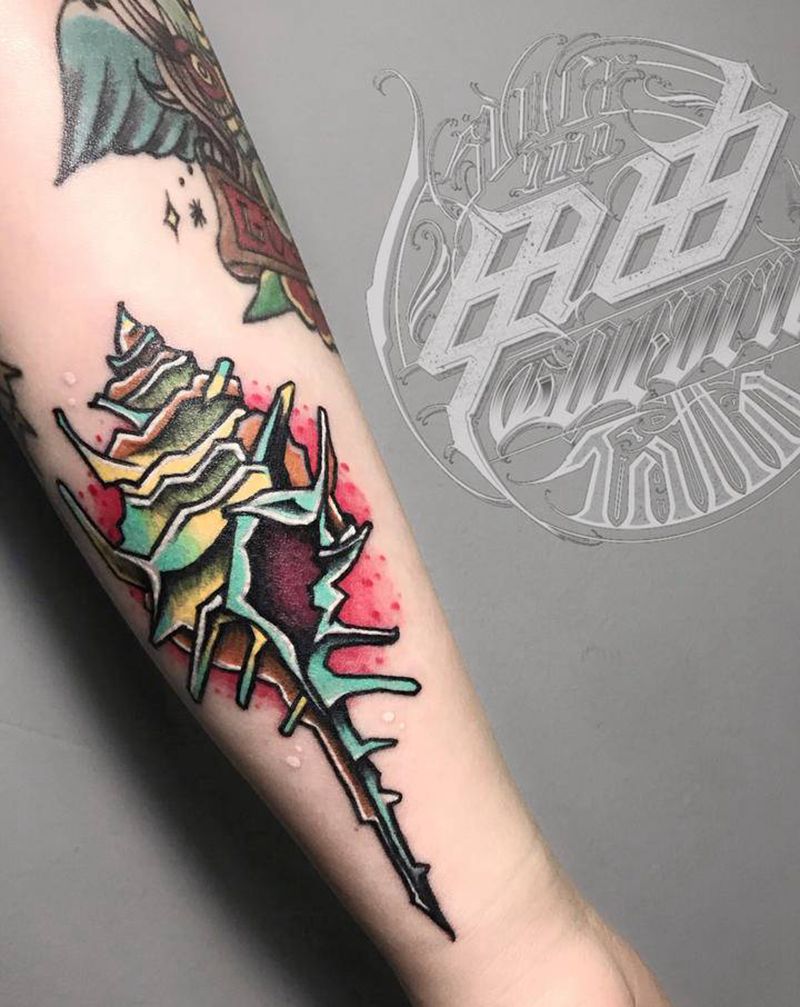 School海螺纹身图片_手臂Old School纹身图案