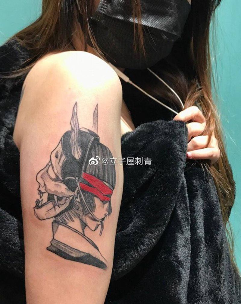 面具女纹身图片_手臂纹身图案
