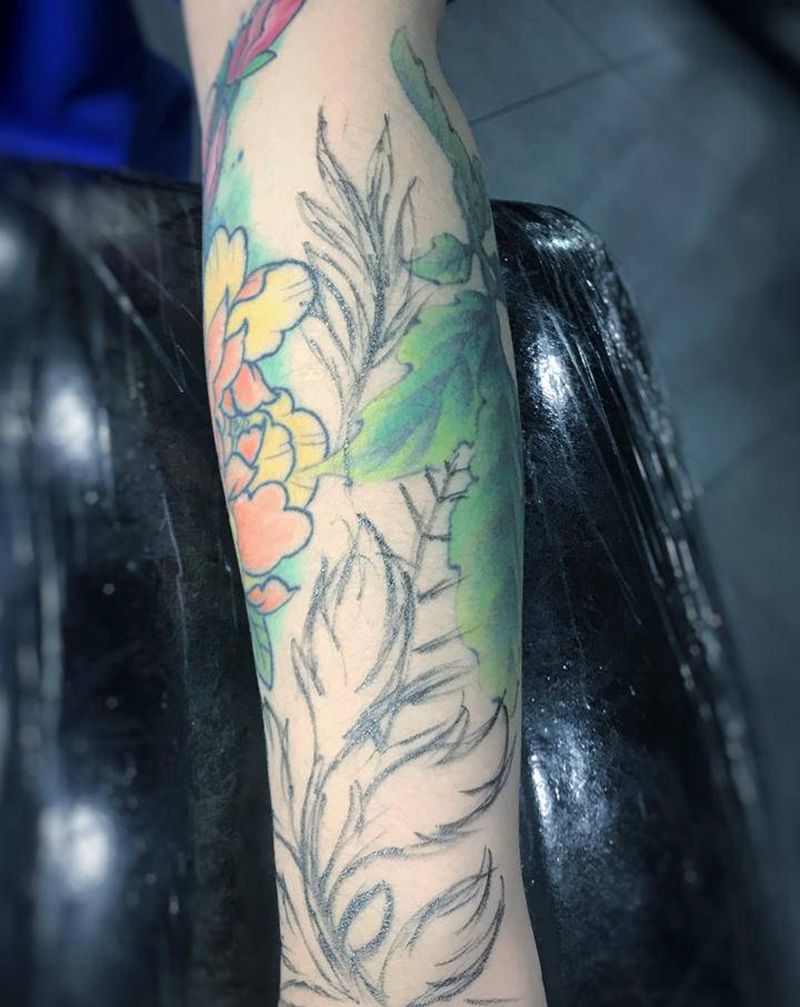 旧图添加遮盖纹身图片_手部手臂点刺水墨纹身图案