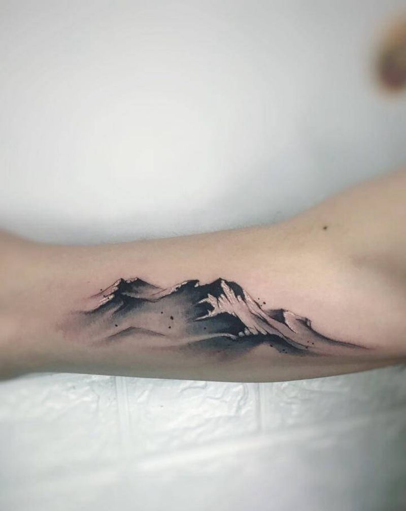 情侣纹身纹身图片_肩部背部水墨水彩纹身图案