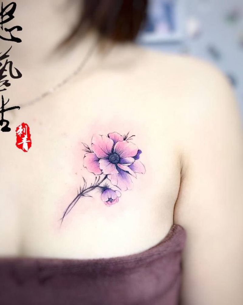 小胸花纹身图片_胸部腹部水墨水彩纹身图案