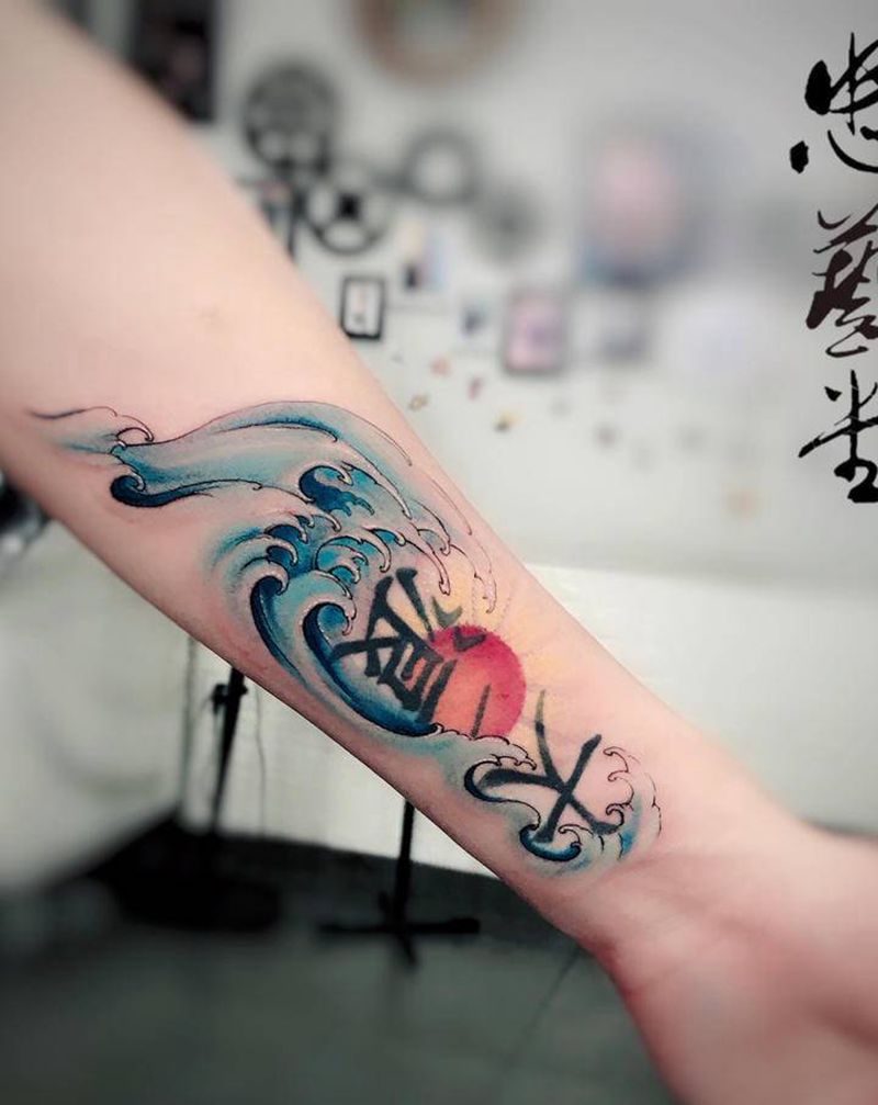 大浪纹身图片_手部手臂欧美写实水彩纹身图案