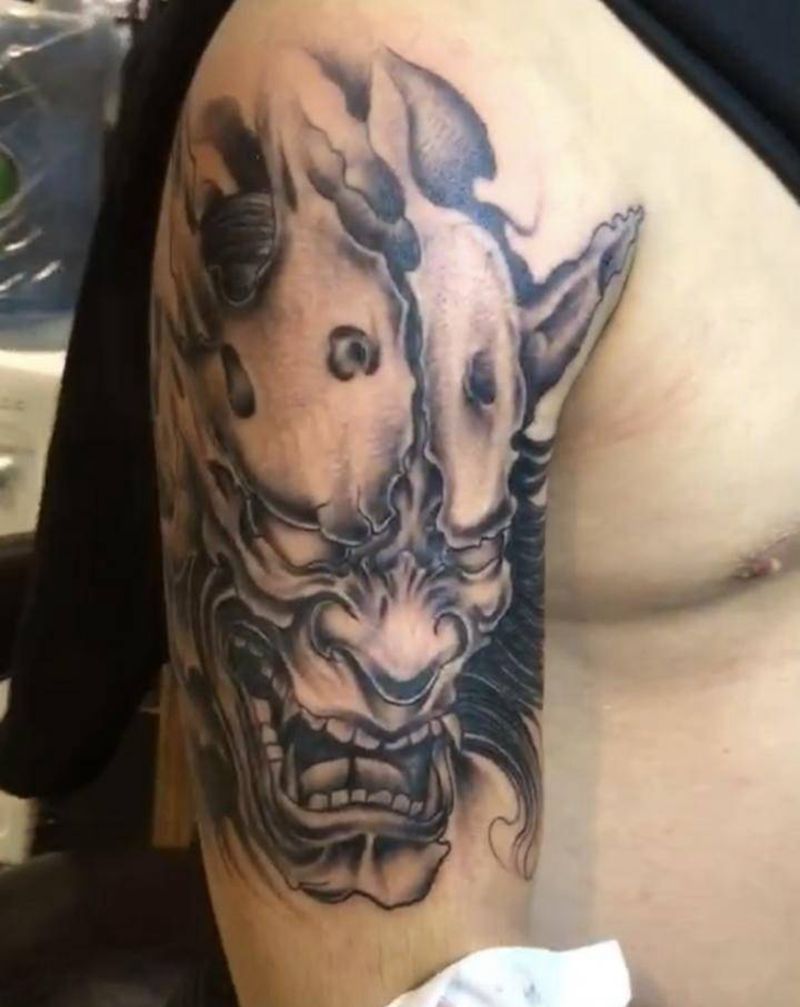 般若纹身图片_手臂新传统纹身图案