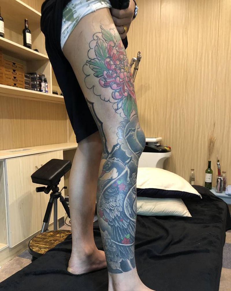 日式花腿纹身图片_腿部老传统纹身图案