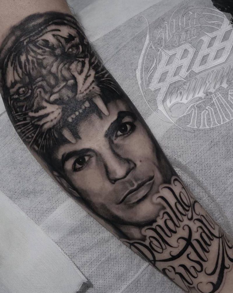 亦如猛虎纹身图片_腿部欧美写实纹身图案