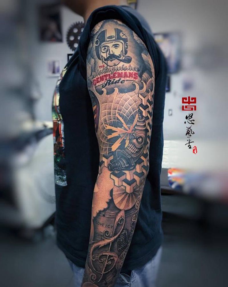 机车音乐家人纹身图片_手部手臂欧美写实Old School纹身图案