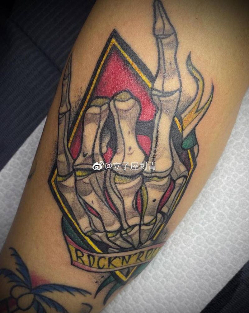 New School纹身图片_手臂纹身图案