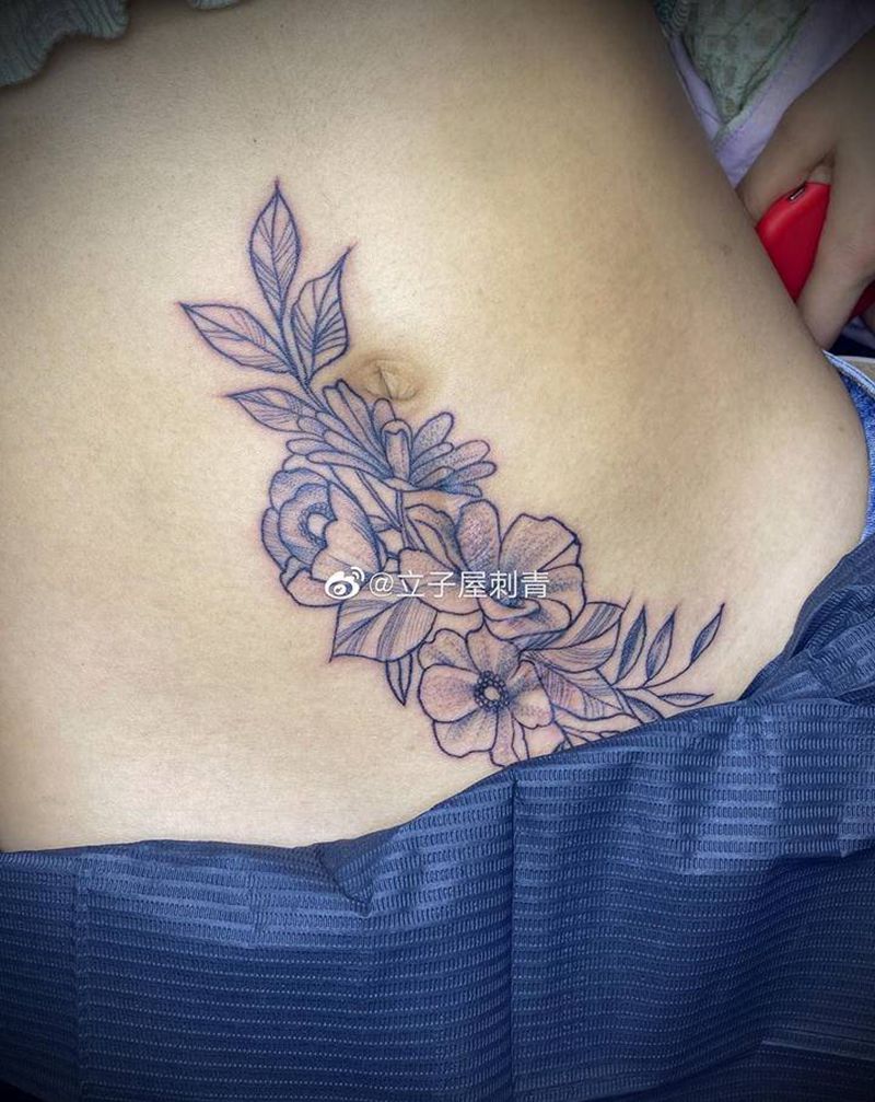 遮盖疤痕纹身图片_腹部纹身图案