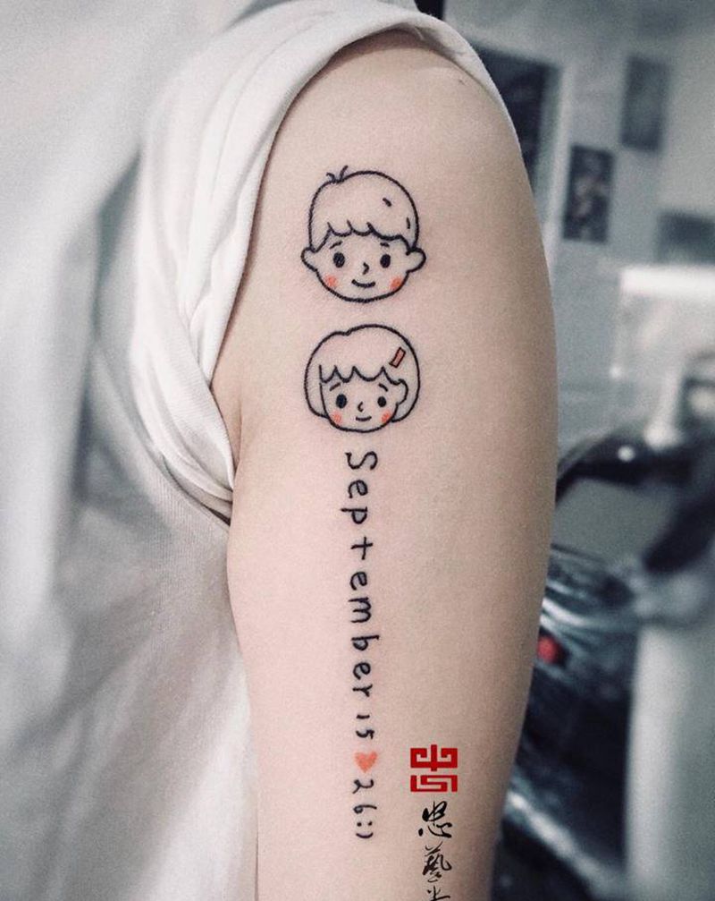 小可爱纹身图片_手臂手部花体字纹身图案