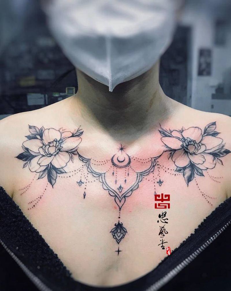 素花纹身图片_胸部几何图腾纹身图案