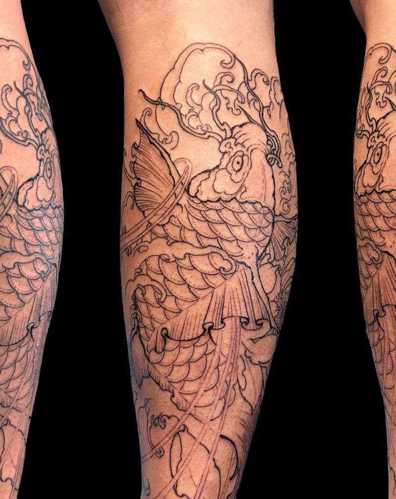 小鱼儿纹身图片_腿部新传统纹身图案