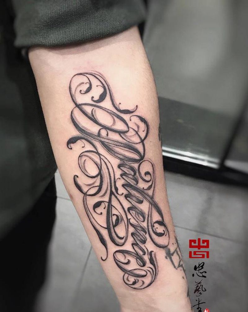 花体英文纹身图片_手部手臂花体字纹身图案
