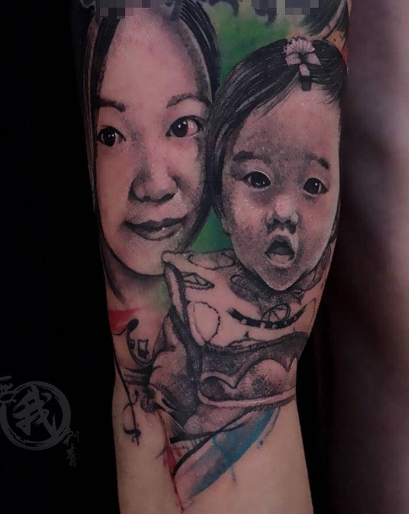 肖像作品纹身图片_手部手臂欧美写实水彩纹身图案