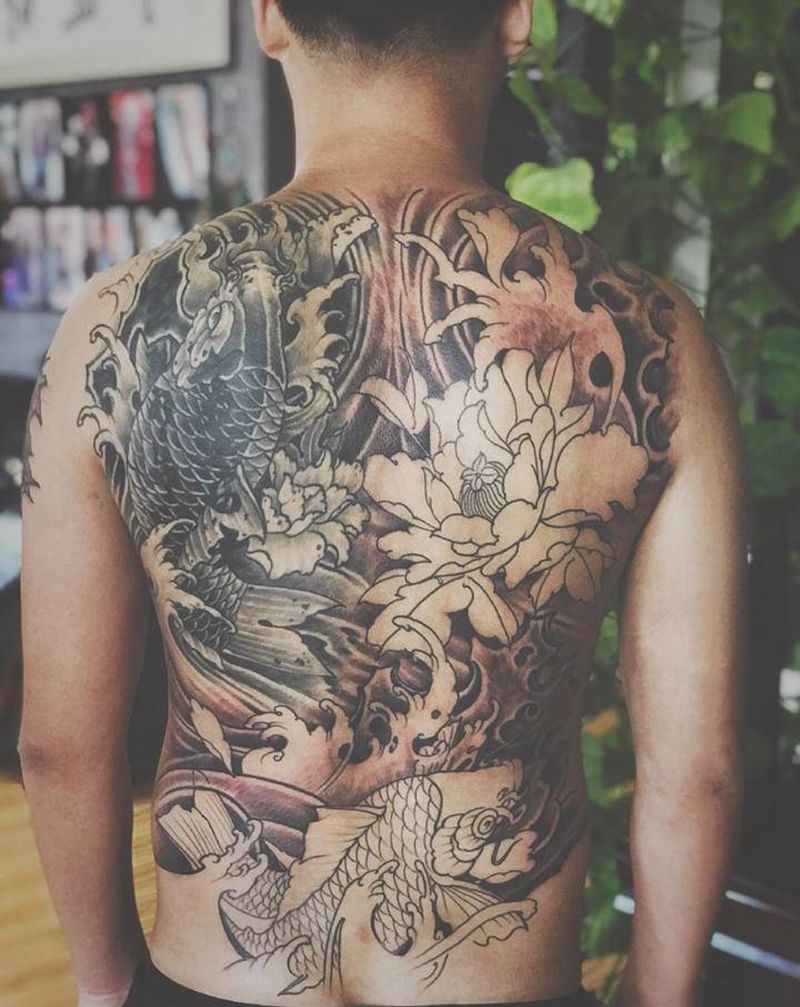 湘西瞳画刺青纹身图片_背部纹身图案