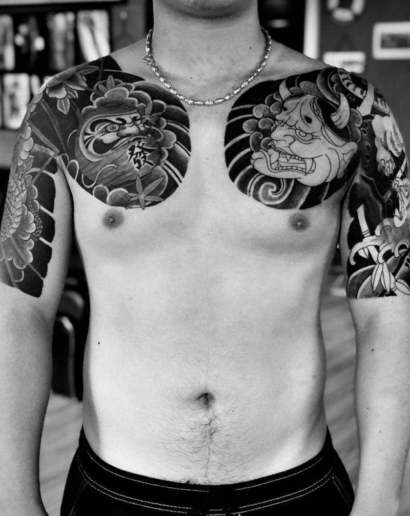 湘西瞳画刺青纹身图片_胸部手臂纹身图案