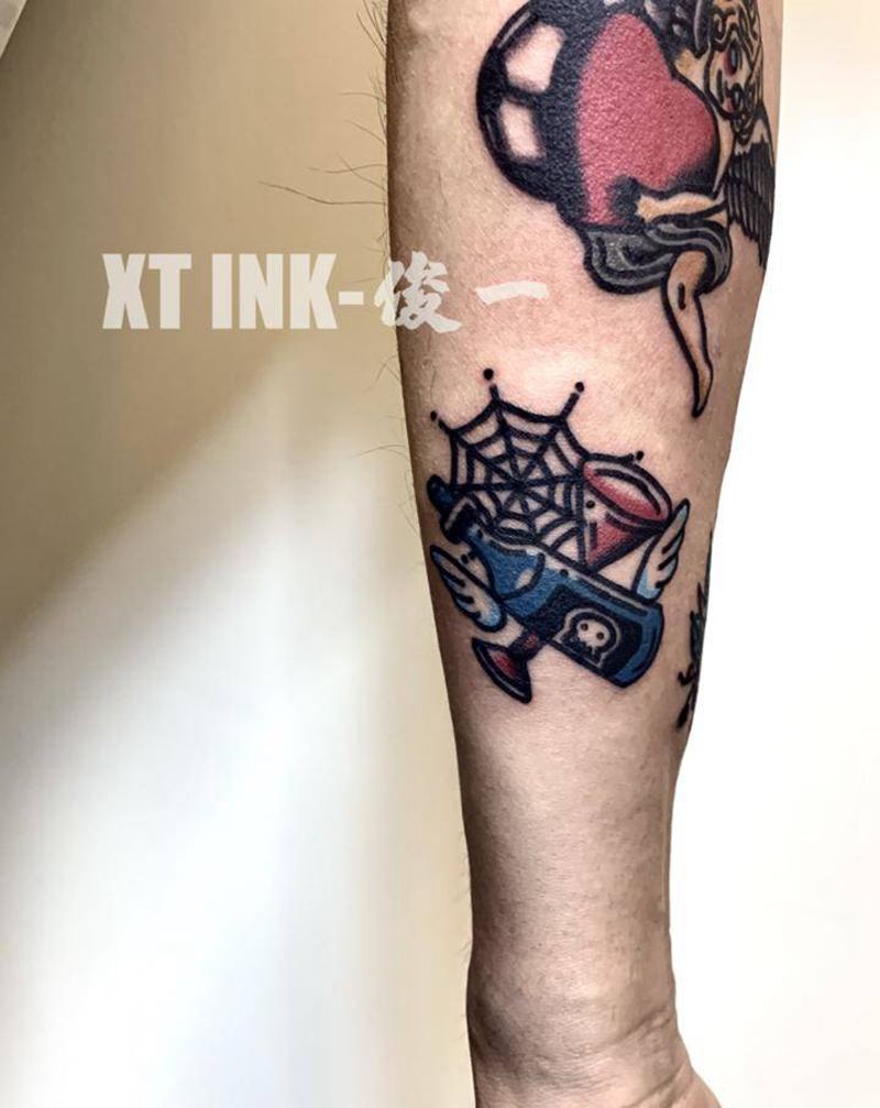 卡通oldschool纹身图片_Old School纹身图案