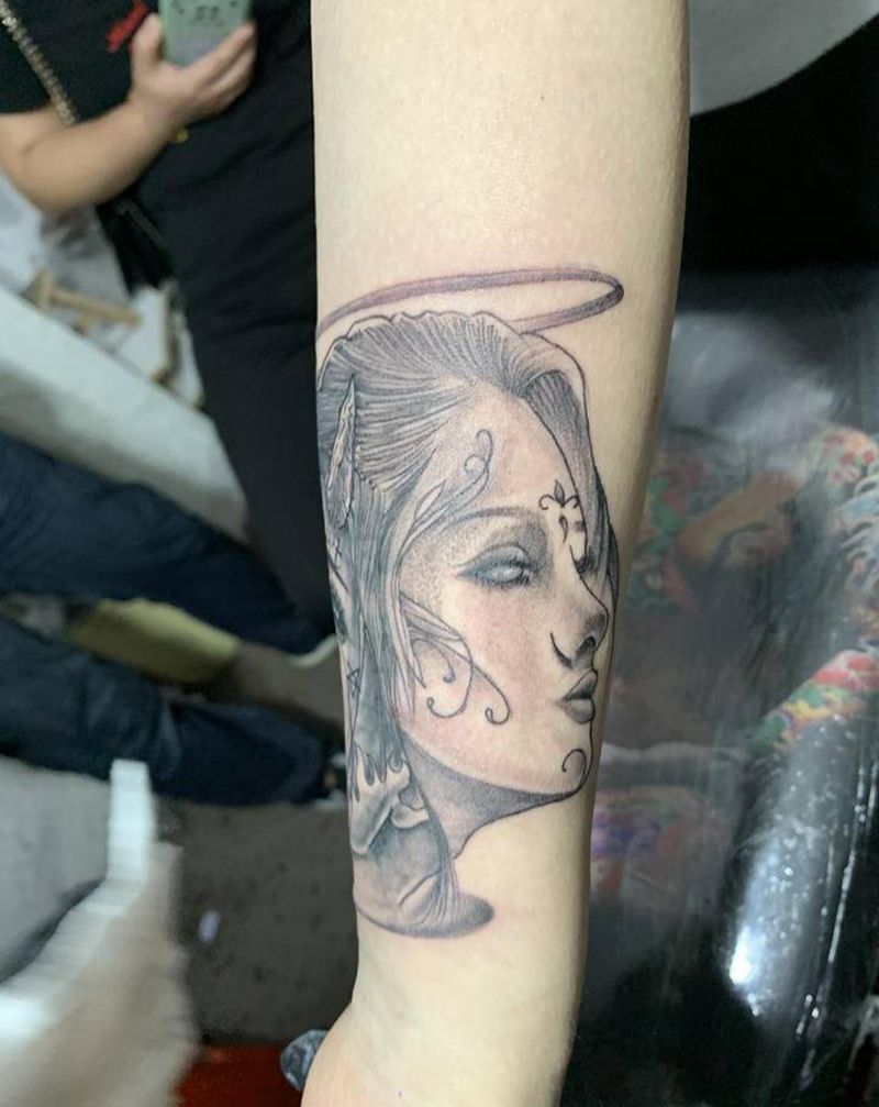 盖旧图纹身图片_手臂新传统New School纹身图案