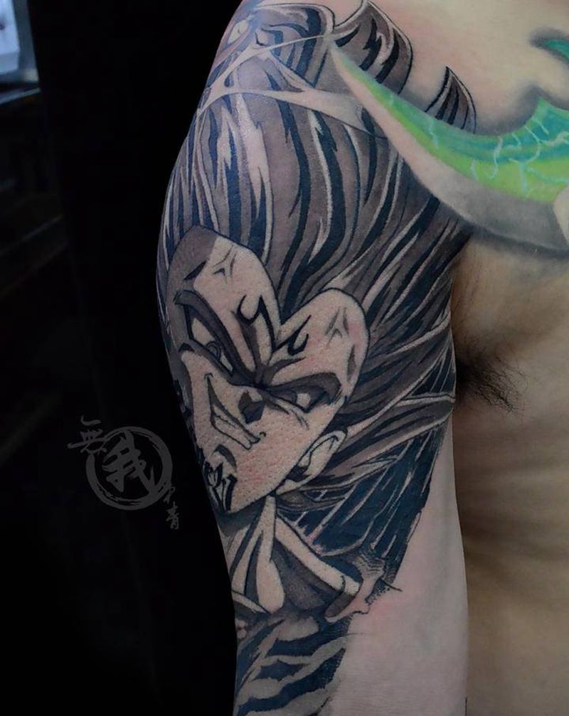 动漫风格纹身图片_臀部纹身图案