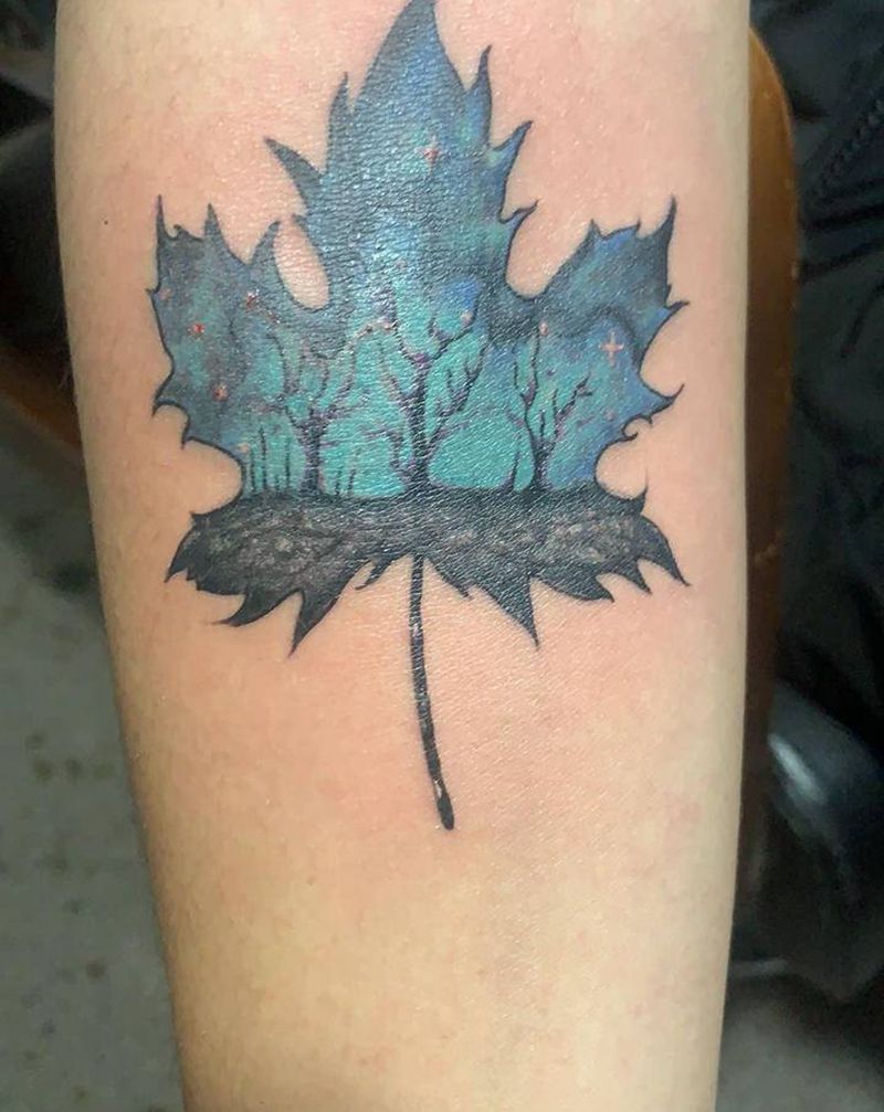 枫叶纹身图片_手臂Old School纹身图案