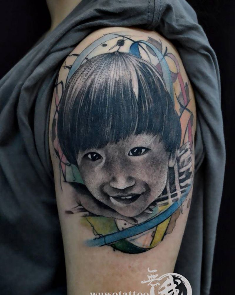 客人的闺女纹身图片_手臂欧美写实纹身图案