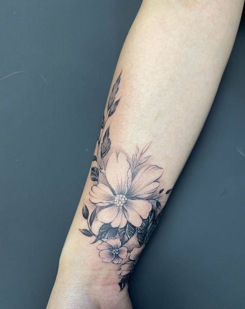 素花遮盖纹身图片_手臂纹身图案