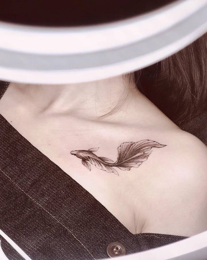 湖南湘西瞳画刺青纹身图片_颈部纹身图案